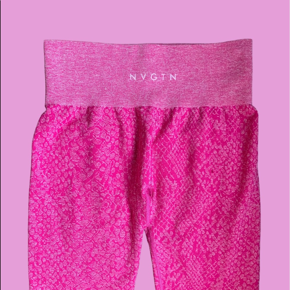 nvtgn leggings (perfect condition)